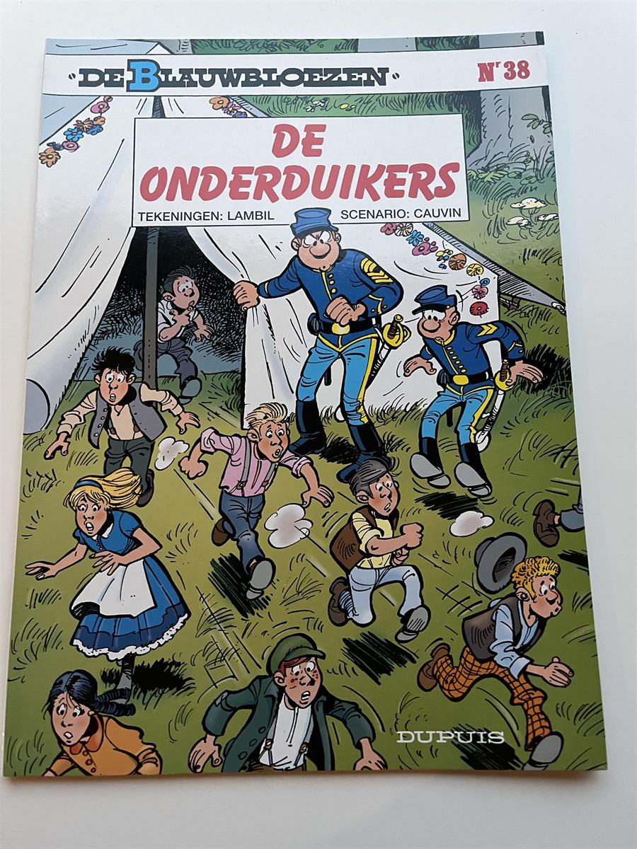 De blauwbloezen nr 38 - De onderduikers - Herdruk 2004 - SC