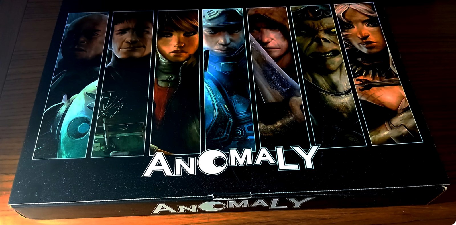 Anomaly - HC - Haberlin en Van Dyke - 1e druk 2012 in doos